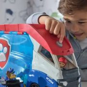 Mancs őrjárat - Paw Patroller csapatszállító kamion hanggal, 4 figurával és járművel (új)