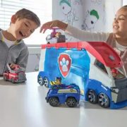 Mancs őrjárat - Paw Patroller csapatszállító kamion hanggal, 4 figurával és járművel (új)