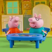 Hasbro Peppa Pig - Peppa malac családi háza figurákkal és kiegészítőkkel (új)